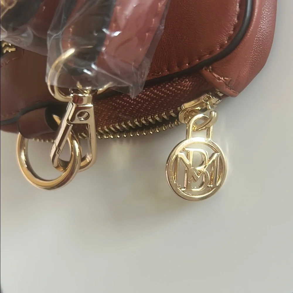 Badgley Mischka Leopard Vegan Leather Belt Bag - Picture 7 of 7